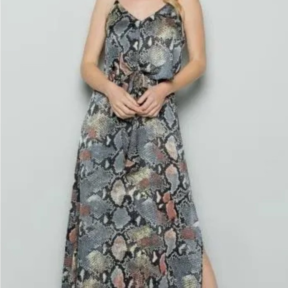 Elegant Snake Print Maxi Dress See And Be Seen Maxi Size Small